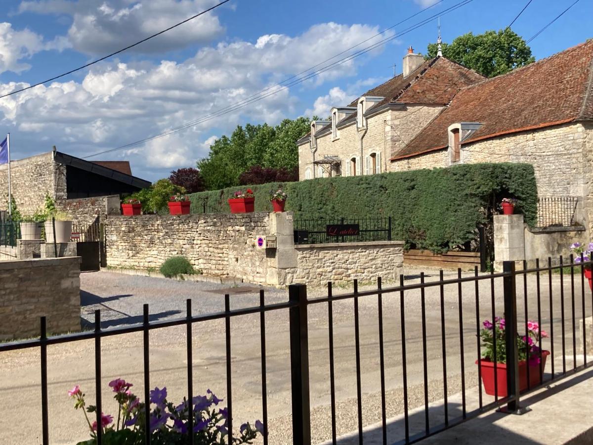 L'Aubergiste Hotel Corcelles-les-Arts Eksteriør billede